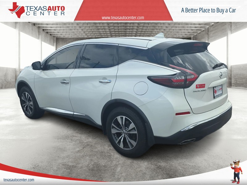 Nissan Murano Vehicle Full-screen Gallery Image 08
