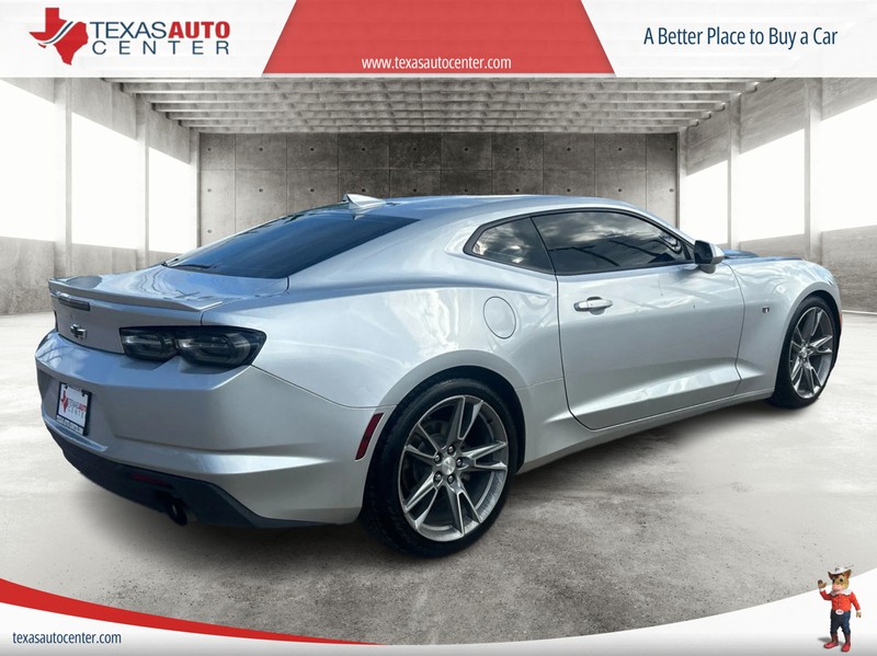 Chevrolet Camaro Vehicle Full-screen Gallery Image 07