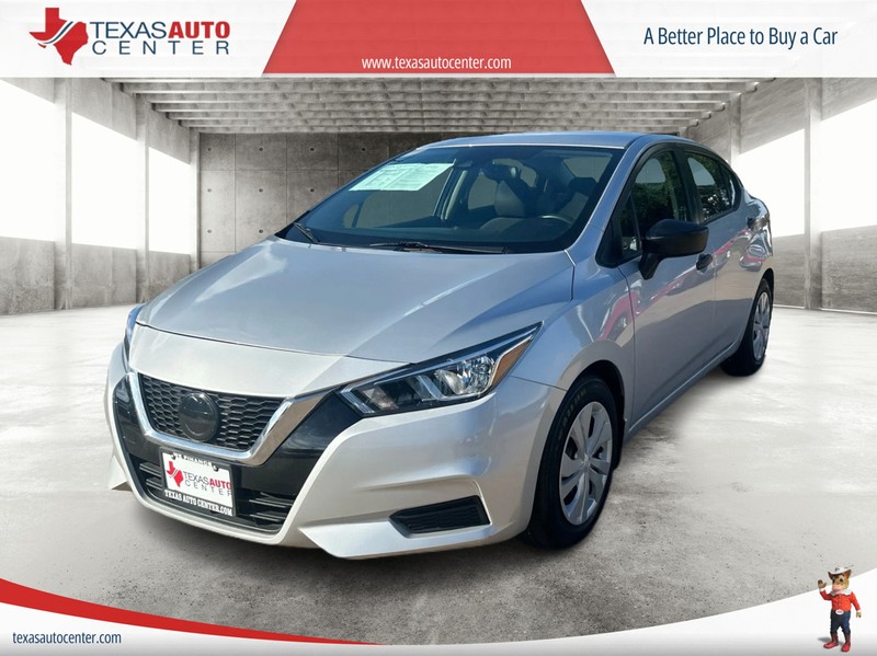 Nissan Versa Vehicle Full-screen Gallery Image 02