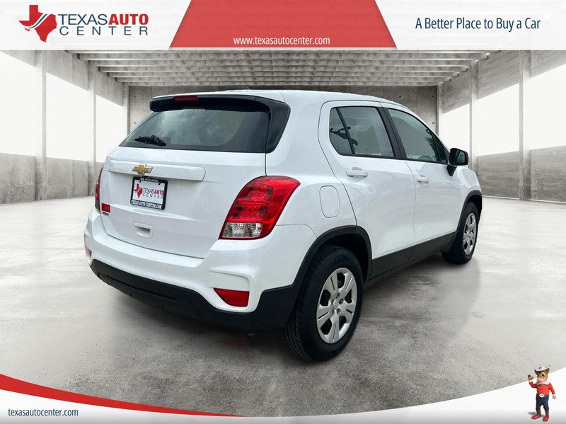 Chevrolet Trax Vehicle Full-screen Gallery Image 07