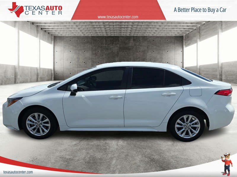 Toyota Corolla Vehicle Full-screen Gallery Image 05