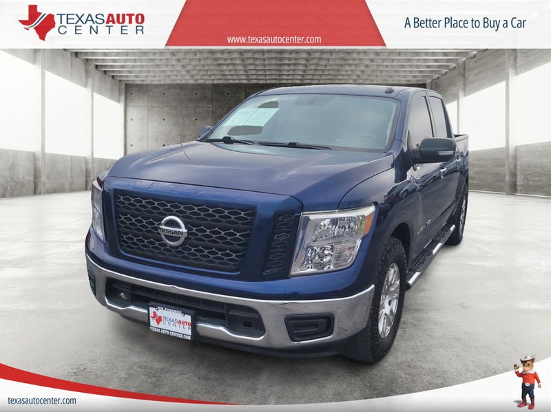 Nissan Titan Vehicle Full-screen Gallery Image 02