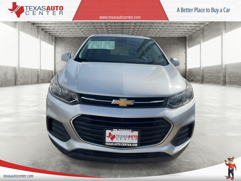 Chevrolet Trax Vehicle Full-screen Gallery Image 03