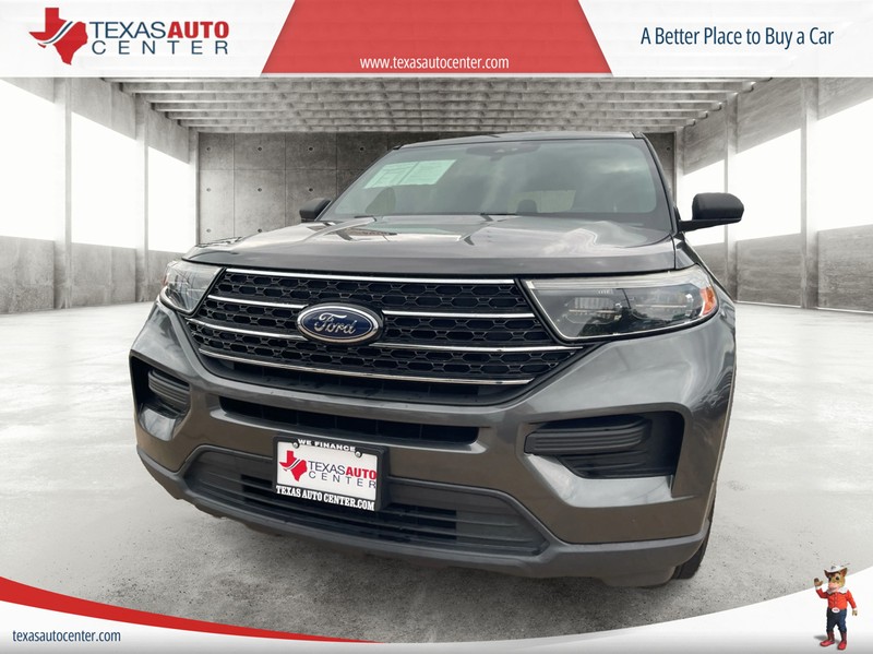 Ford Explorer Vehicle Full-screen Gallery Image 3
