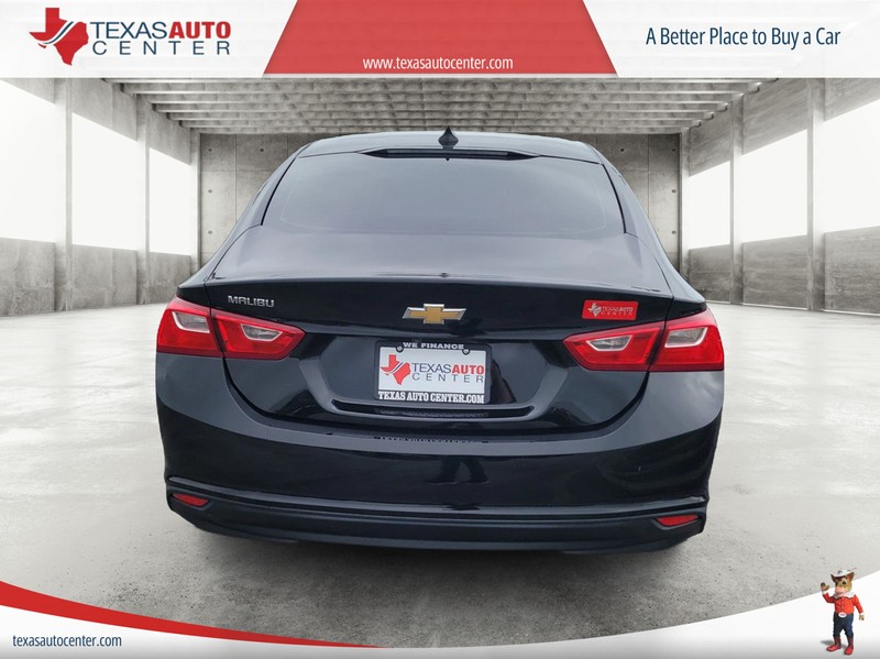 Chevrolet Malibu Vehicle Full-screen Gallery Image 06