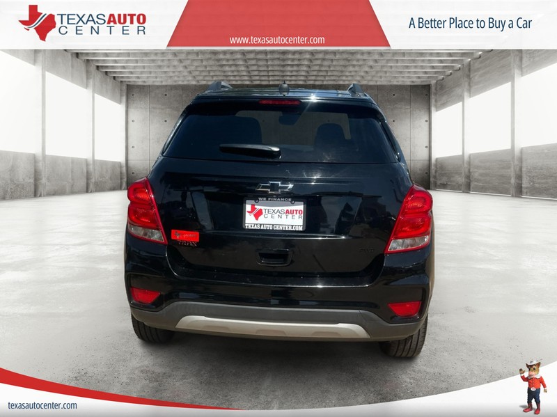 Chevrolet Trax Vehicle Full-screen Gallery Image 05