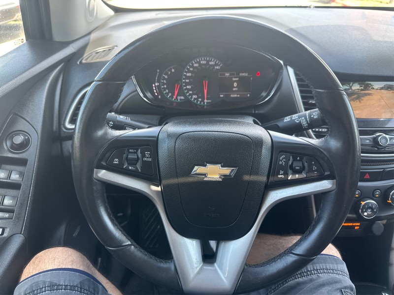 Chevrolet Trax Vehicle Full-screen Gallery Image 13