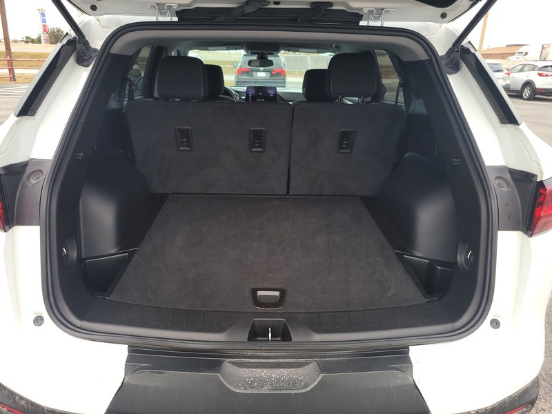 Chevrolet Blazer Vehicle Full-screen Gallery Image 11