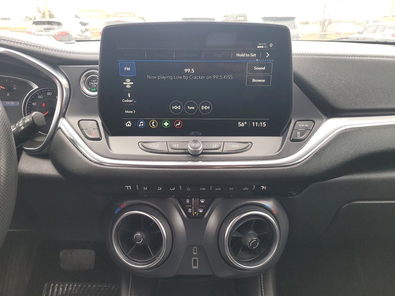 Chevrolet Blazer Vehicle Full-screen Gallery Image 12