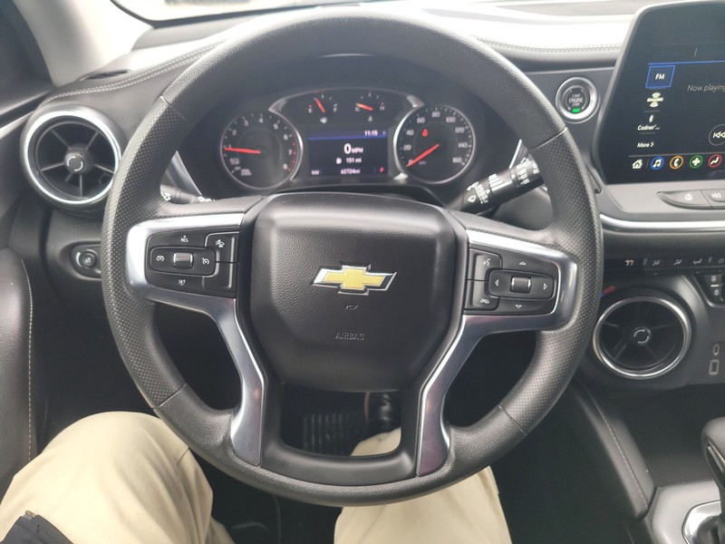 Chevrolet Blazer Vehicle Full-screen Gallery Image 14
