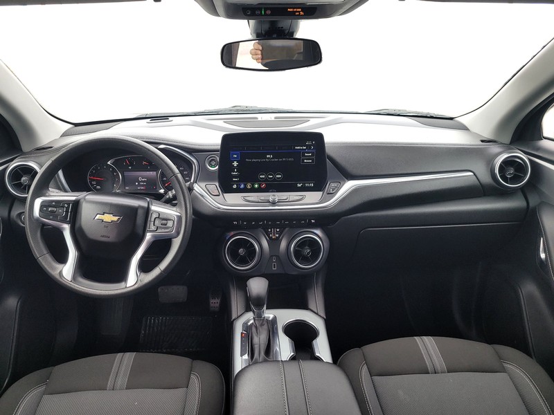 Chevrolet Blazer Vehicle Full-screen Gallery Image 16