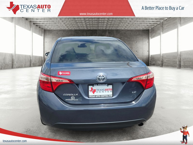 Toyota Corolla Vehicle Full-screen Gallery Image 6