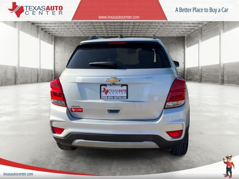 Chevrolet Trax Vehicle Full-screen Gallery Image 06