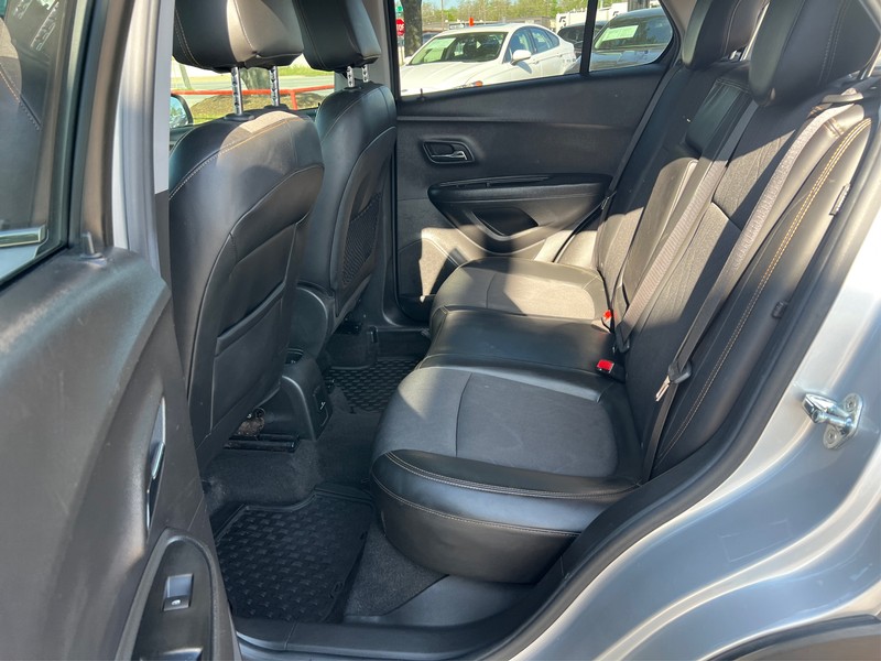 Chevrolet Trax Vehicle Full-screen Gallery Image 10