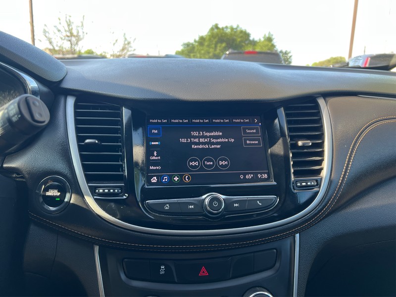 Chevrolet Trax Vehicle Full-screen Gallery Image 12