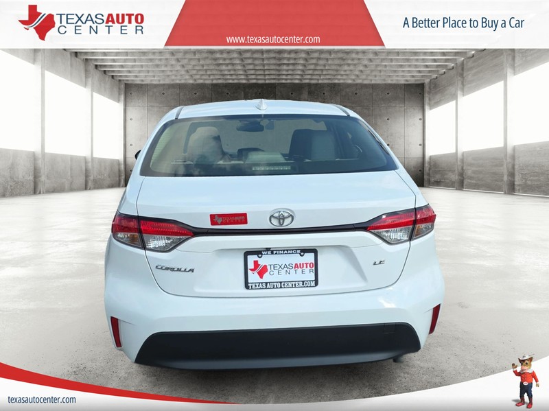 Toyota Corolla Vehicle Full-screen Gallery Image 6