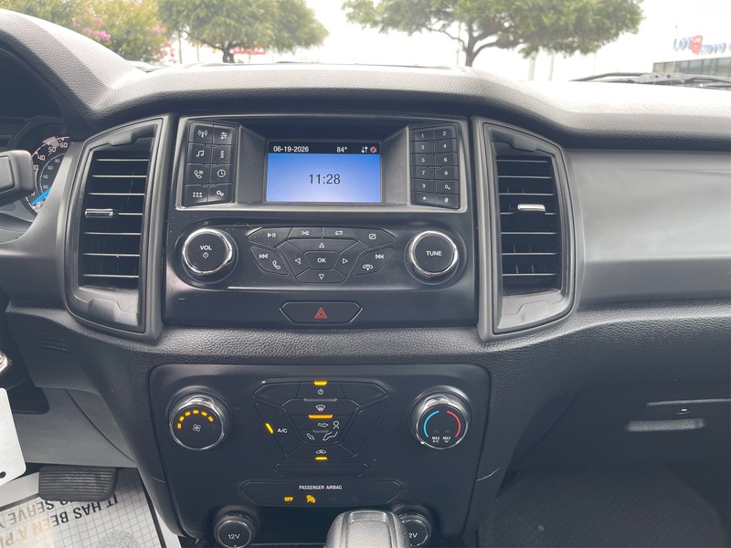 Ford Ranger Vehicle Full-screen Gallery Image 7