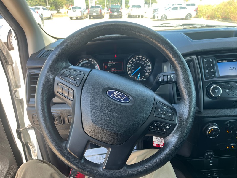 Ford Ranger Vehicle Full-screen Gallery Image 14