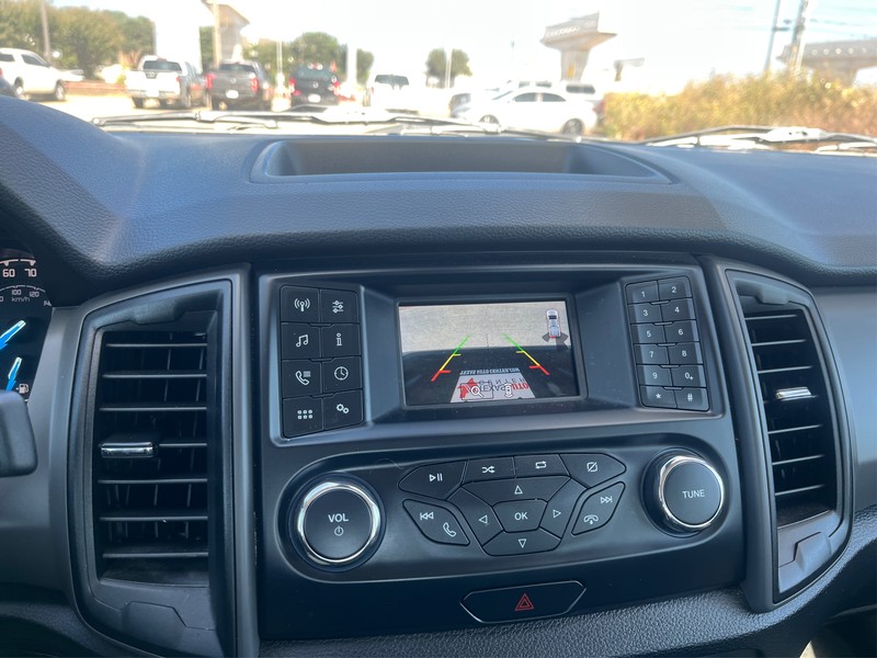 Ford Ranger Vehicle Full-screen Gallery Image 18