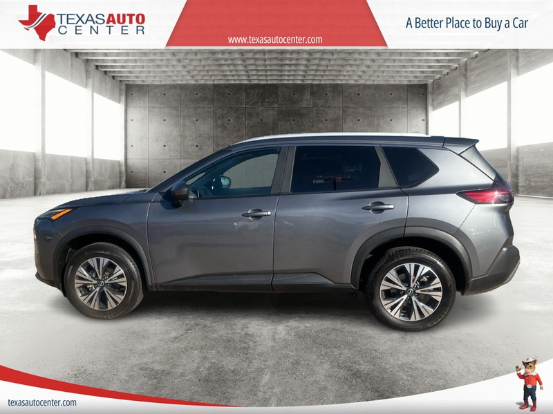 Nissan Rogue Vehicle Full-screen Gallery Image 5