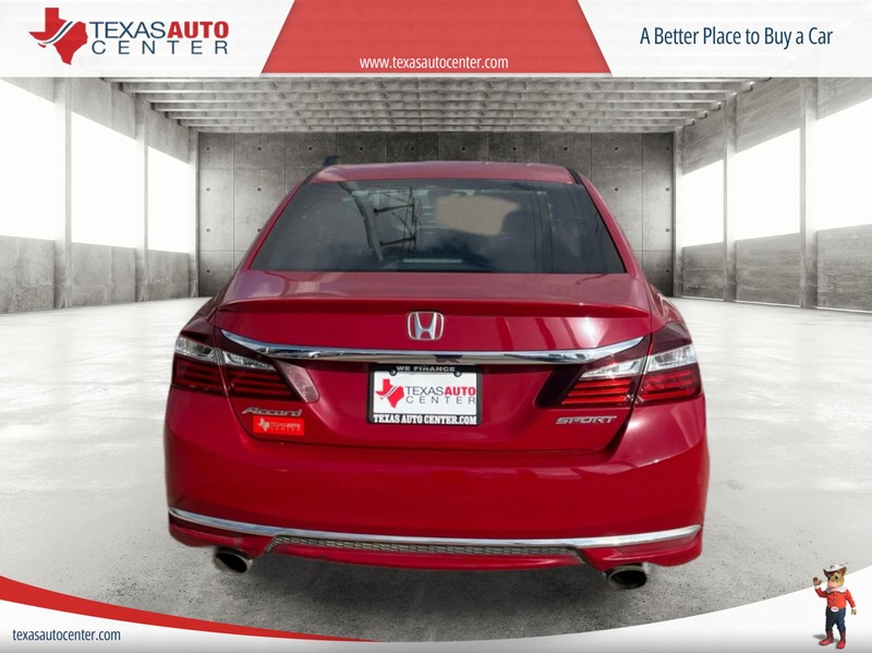 Honda Accord Sedan Vehicle Full-screen Gallery Image 6