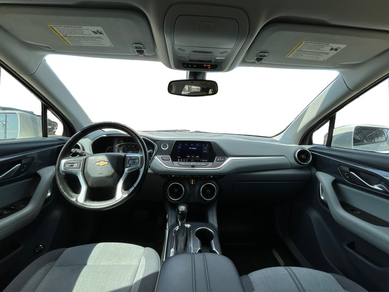 Chevrolet Blazer Vehicle Full-screen Gallery Image 16
