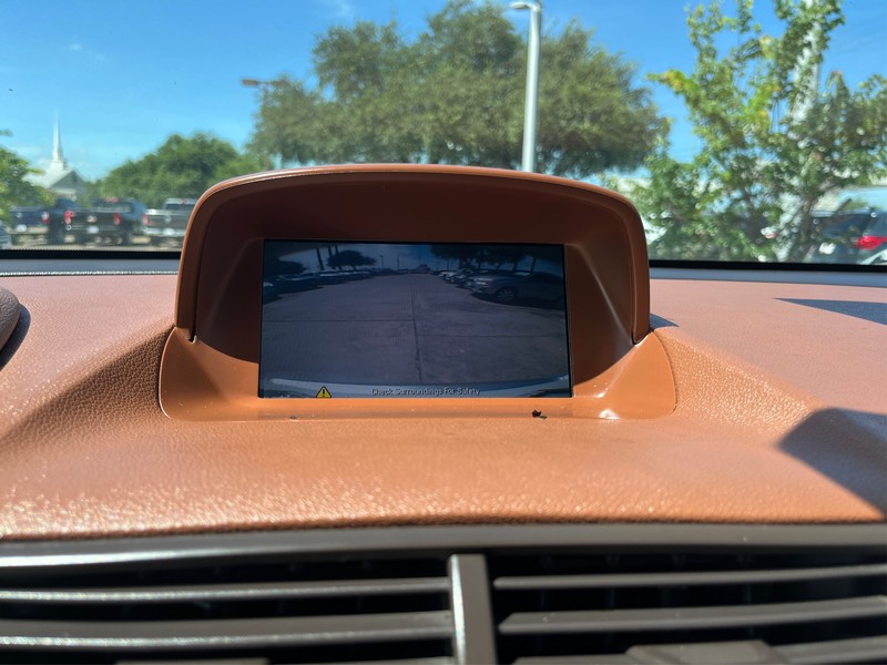 Buick Encore Vehicle Full-screen Gallery Image 17