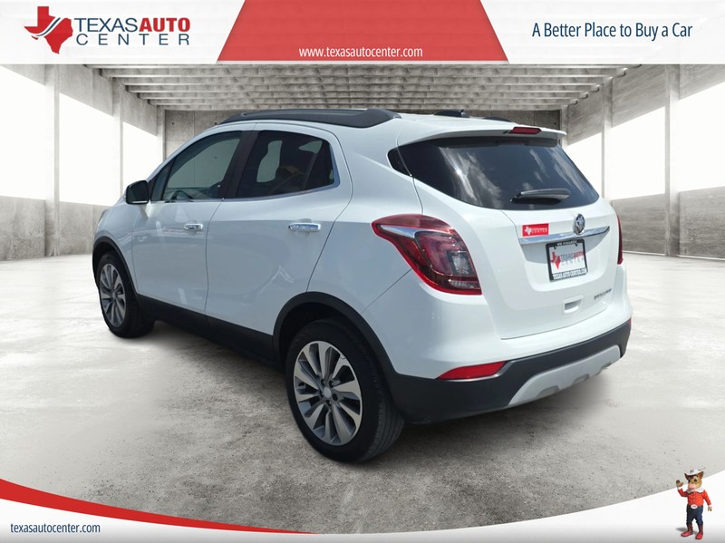 Buick Encore Vehicle Full-screen Gallery Image 08