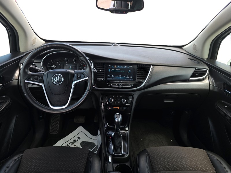 Buick Encore Vehicle Full-screen Gallery Image 16