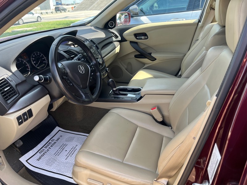 Acura RDX Vehicle Full-screen Gallery Image 08