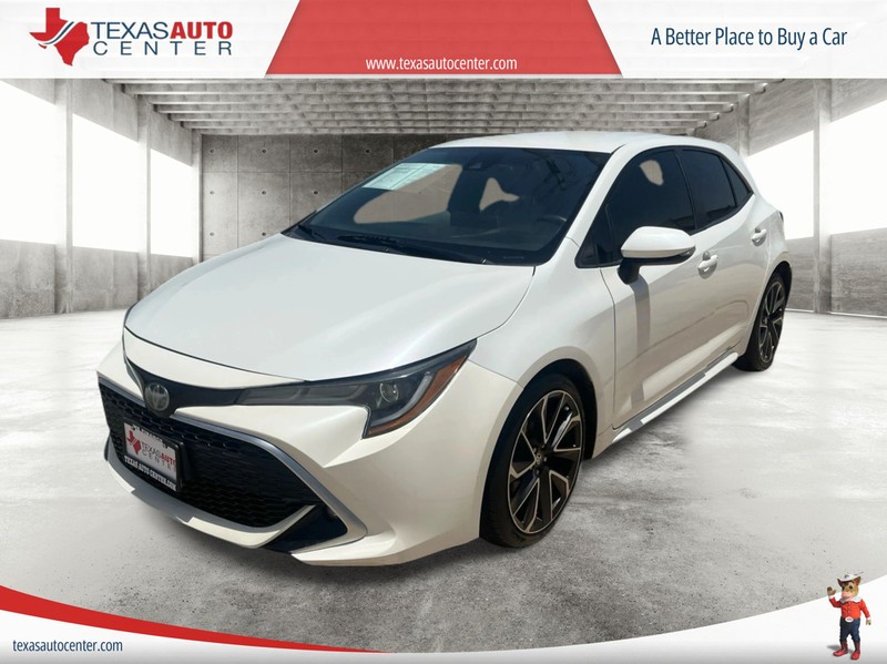 Toyota Corolla Hatchback Vehicle Full-screen Gallery Image 2