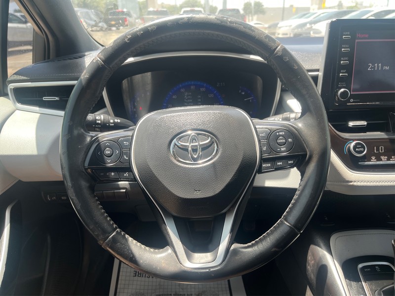 Toyota Corolla Hatchback Vehicle Full-screen Gallery Image 14