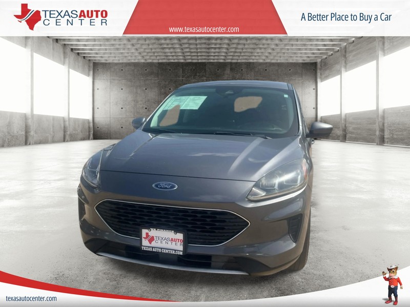 Ford Escape Vehicle Full-screen Gallery Image 3
