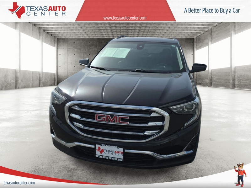 GMC Terrain Vehicle Full-screen Gallery Image 3