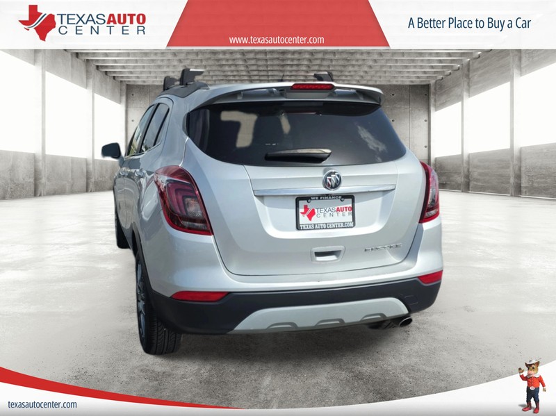 Buick Encore Vehicle Full-screen Gallery Image 08