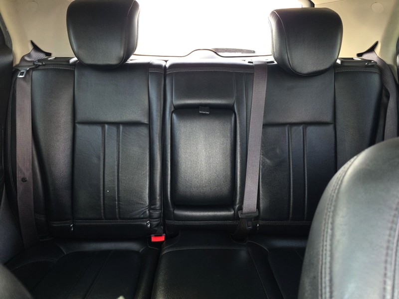 Buick Encore Vehicle Full-screen Gallery Image 13