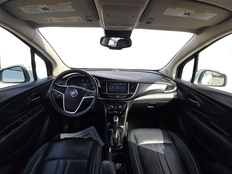 Buick Encore Vehicle Full-screen Gallery Image 15