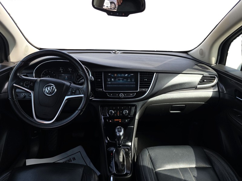 Buick Encore Vehicle Full-screen Gallery Image 16