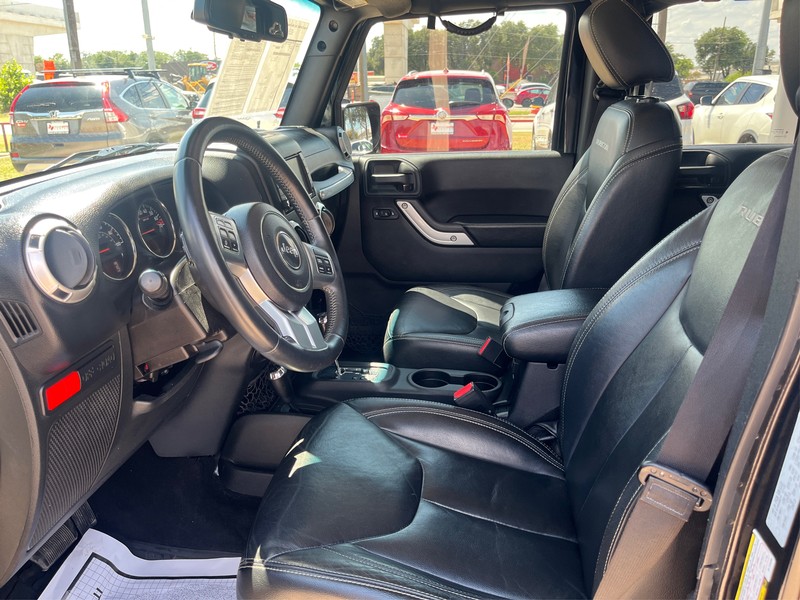 Jeep Wrangler Unlimited Vehicle Full-screen Gallery Image 8