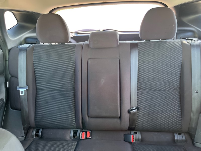 Nissan Rogue Sport Vehicle Full-screen Gallery Image 13