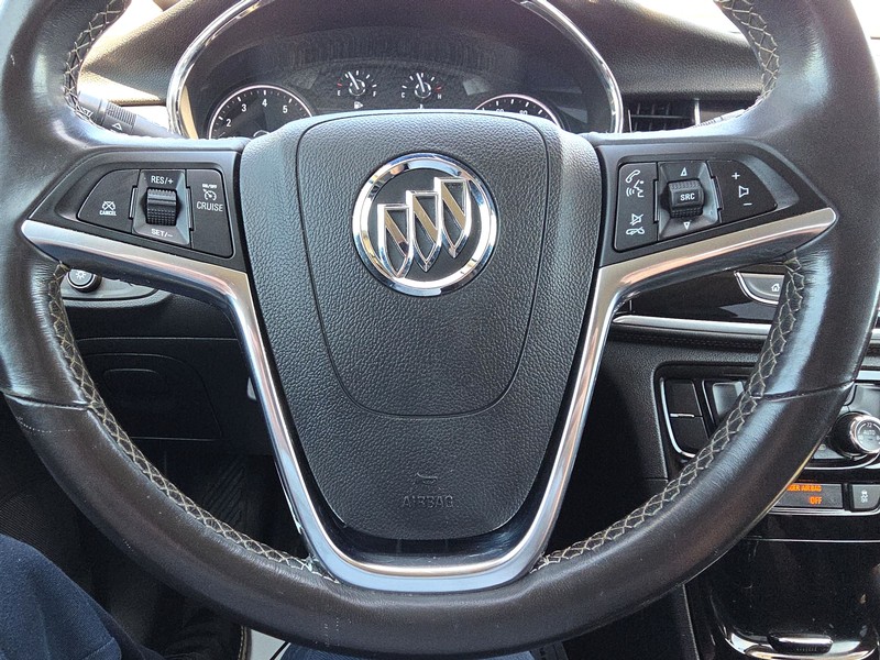 Buick Encore Vehicle Full-screen Gallery Image 14