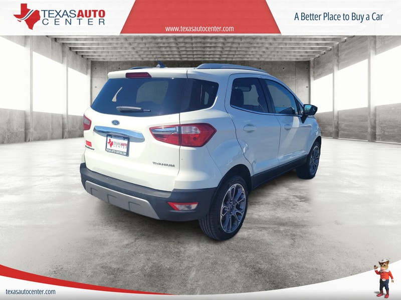 Ford EcoSport Vehicle Full-screen Gallery Image 4