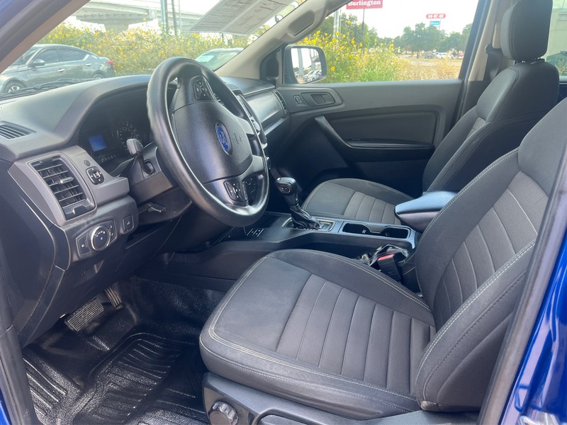 Ford Ranger Vehicle Full-screen Gallery Image 8