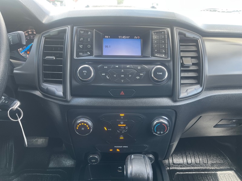 Ford Ranger Vehicle Full-screen Gallery Image 11