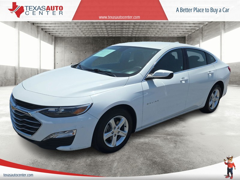 Chevrolet Malibu Vehicle Full-screen Gallery Image 2
