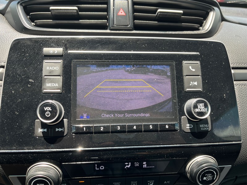 Honda CR-V Vehicle Full-screen Gallery Image 17