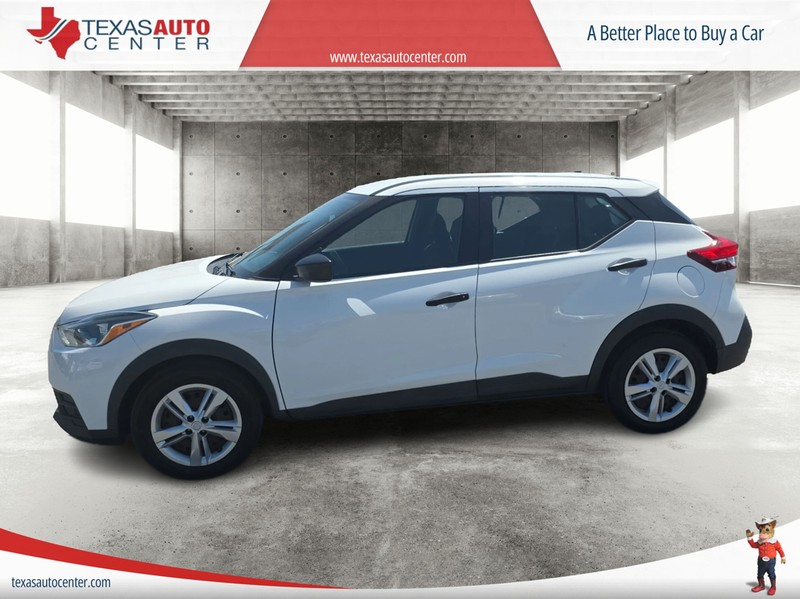 Nissan Kicks Vehicle Full-screen Gallery Image 5