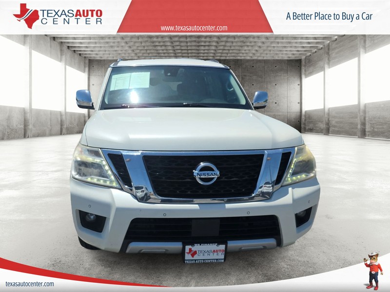 Nissan Armada Vehicle Full-screen Gallery Image 3