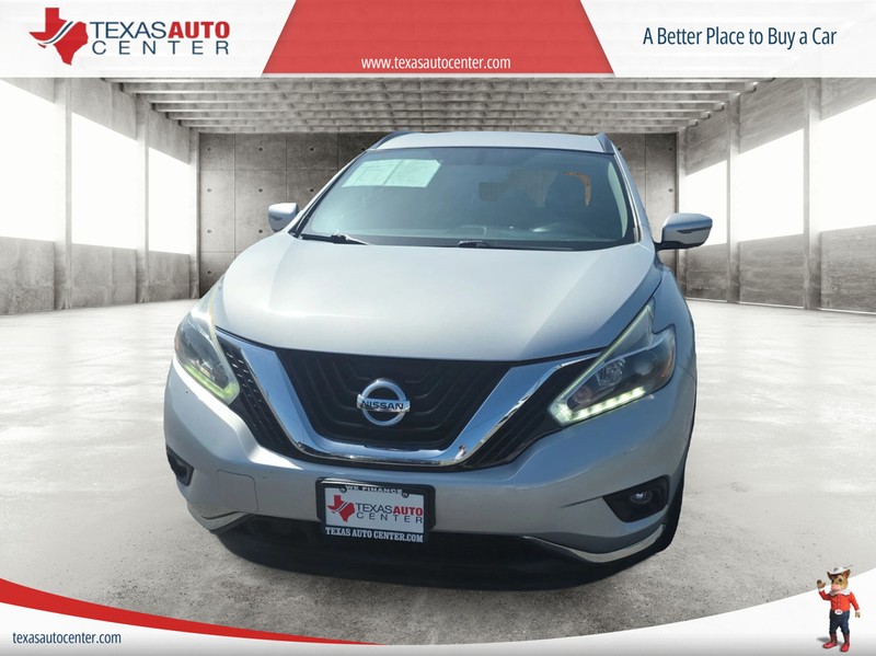 Nissan Murano Vehicle Full-screen Gallery Image 03