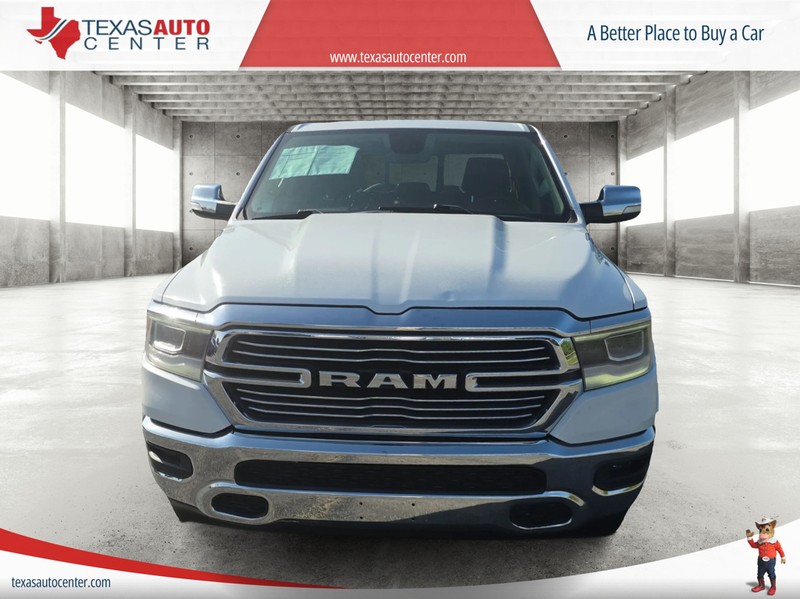 Ram 1500 Vehicle Full-screen Gallery Image 03